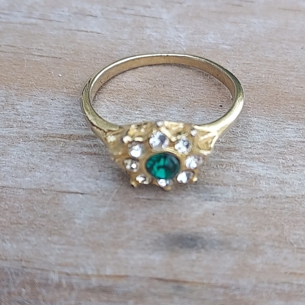GOLD Tone Simulated Green Emerald With CZ Ring Size 7.5